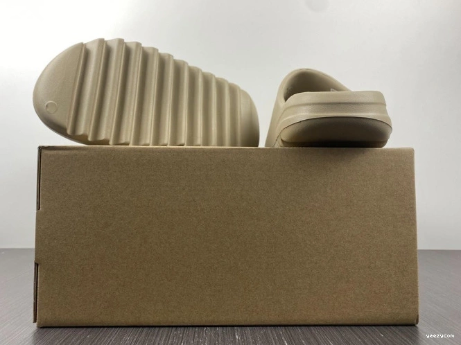 Pure Slide Adidas GW1934 Yeezy 0708